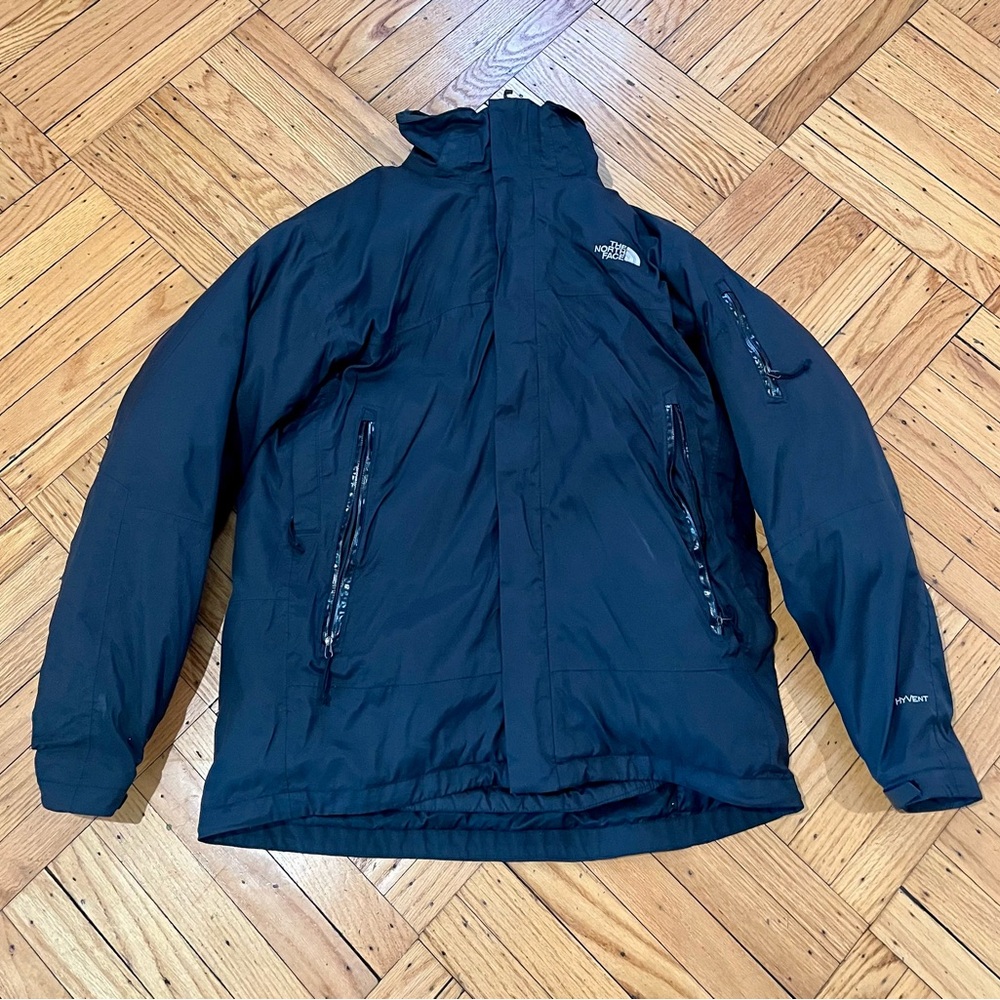 The North Face men’s black winter coat size L